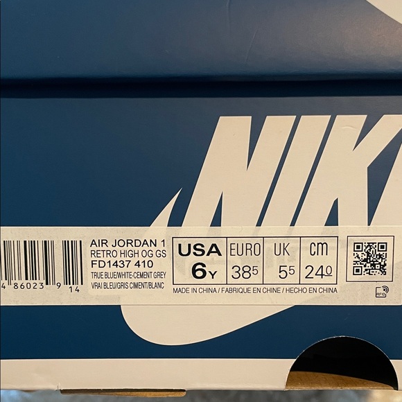 Nike Air Jordan 1 Retro High OG GS in Blue and Grey - Picture 2 of 13